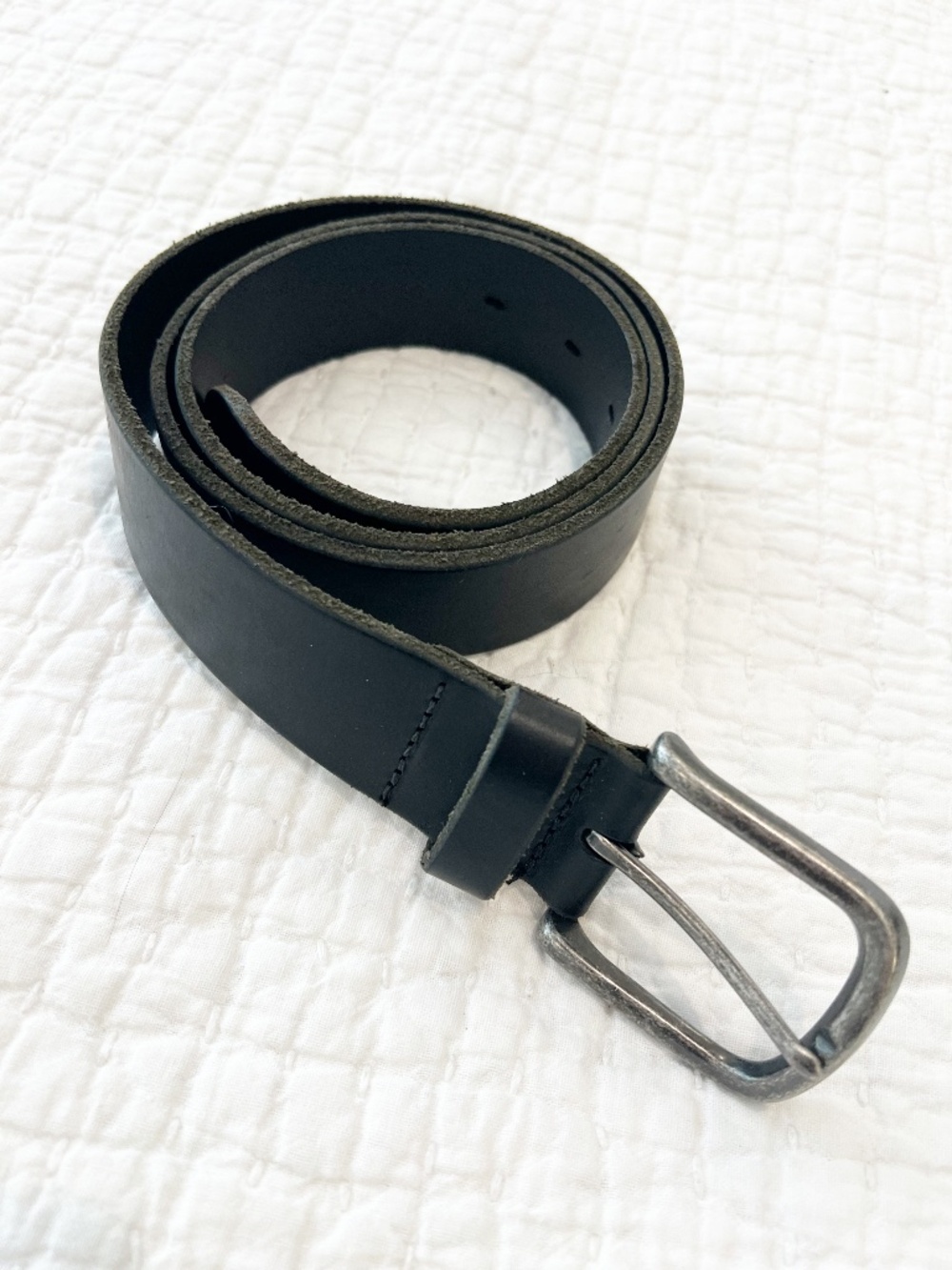 J Crew Belt Mens 40 Black Leather Distressed Buckle Basic Classic Casual USA